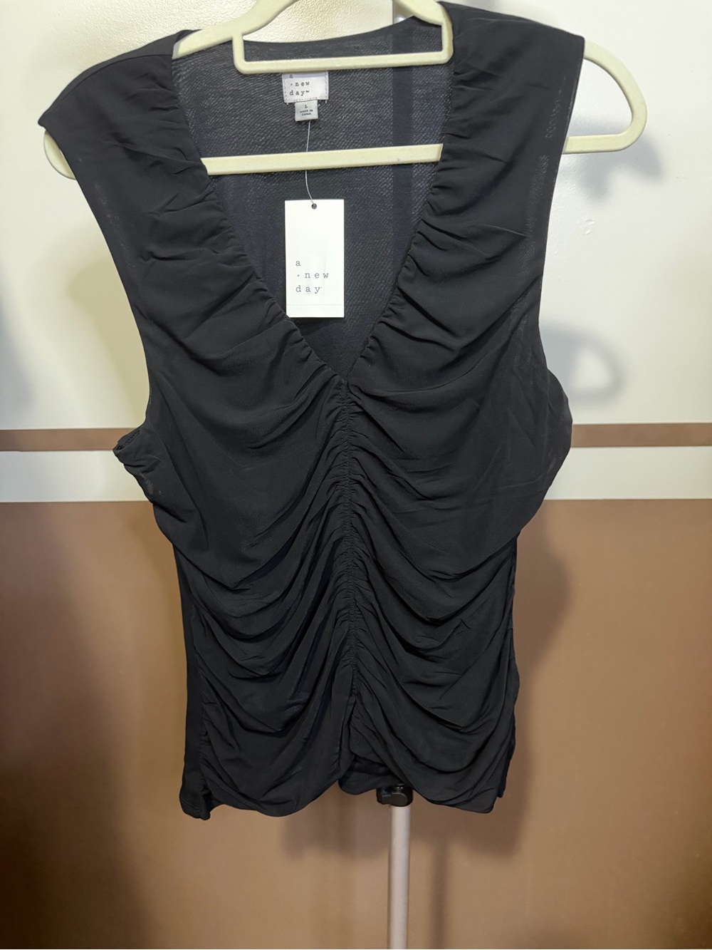 a new day Black Ruched V-Neck Sleeveless Camisole Top NWT